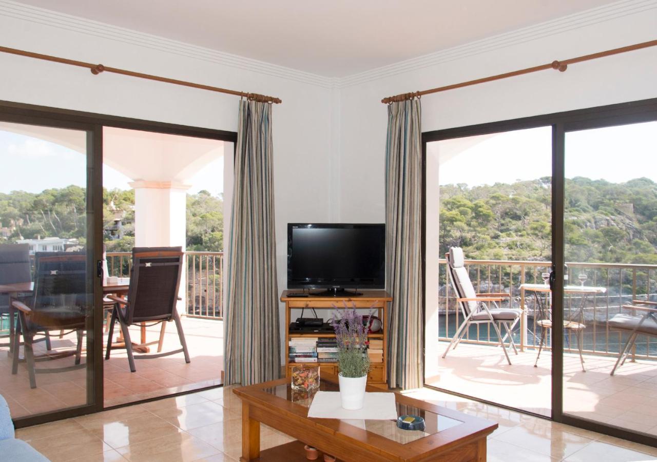 Apartamentos Vista Al Puerto Кала Фигуера Экстерьер фото