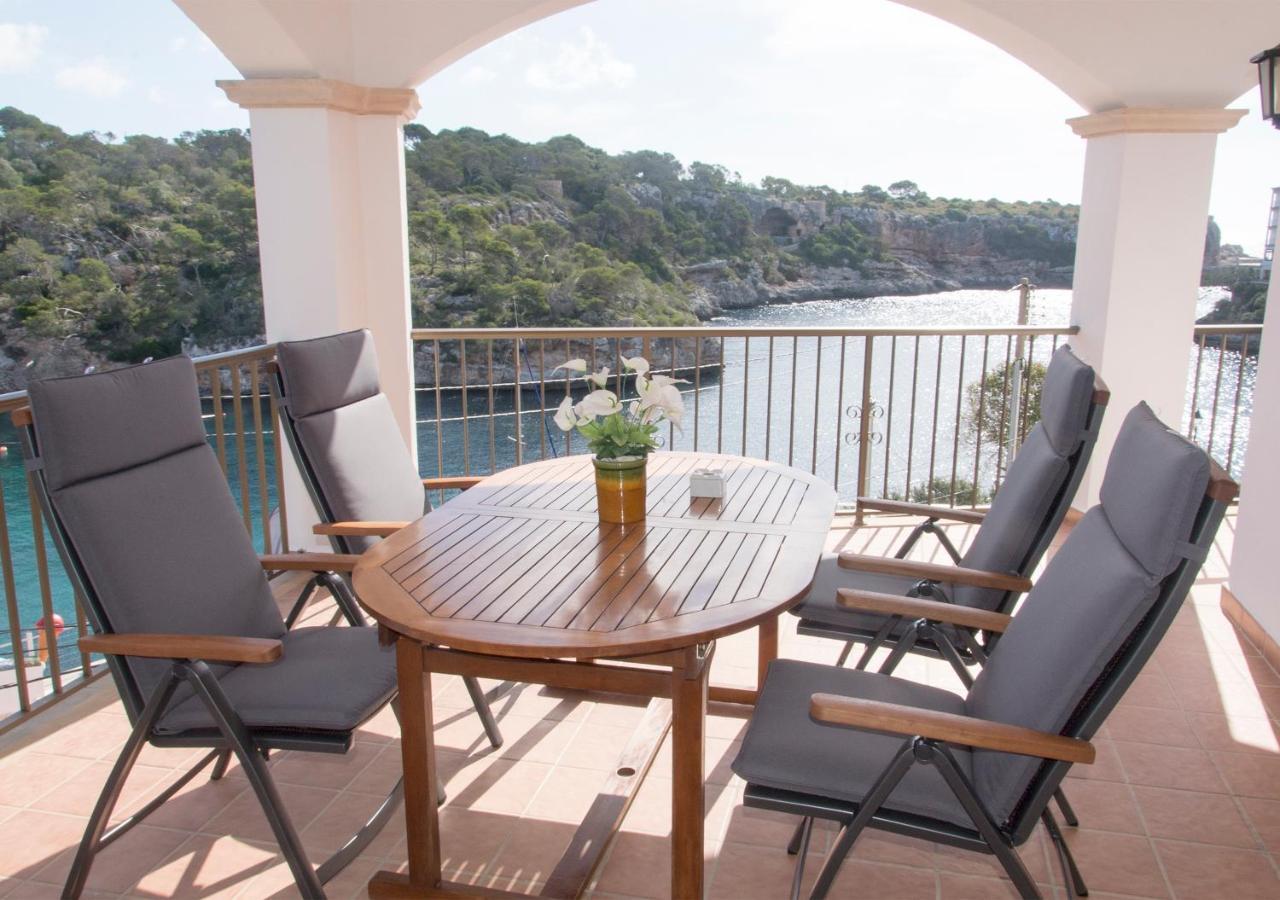 Apartamentos Vista Al Puerto Кала Фигуера Экстерьер фото