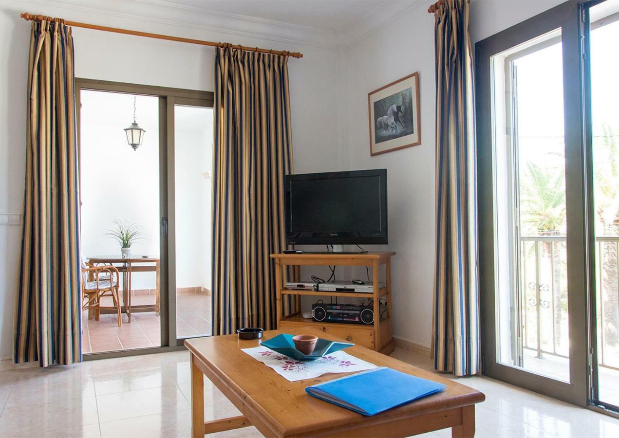 Apartamentos Vista Al Puerto Кала Фигуера Экстерьер фото