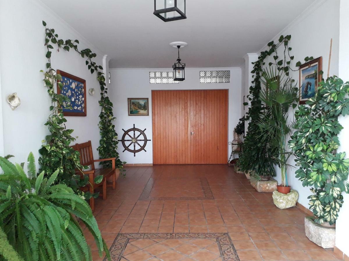 Apartamentos Vista Al Puerto Кала Фигуера Экстерьер фото